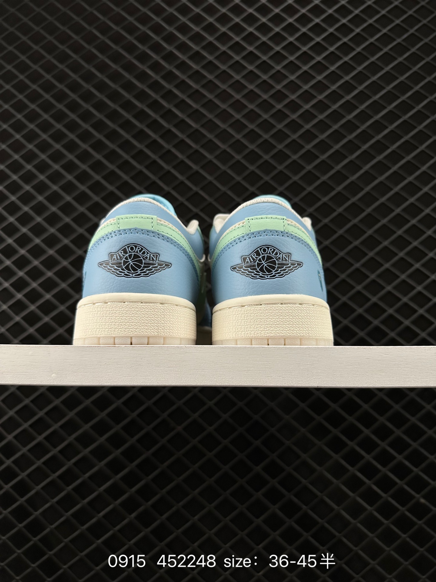 Air Jordan 1 Low AJ1